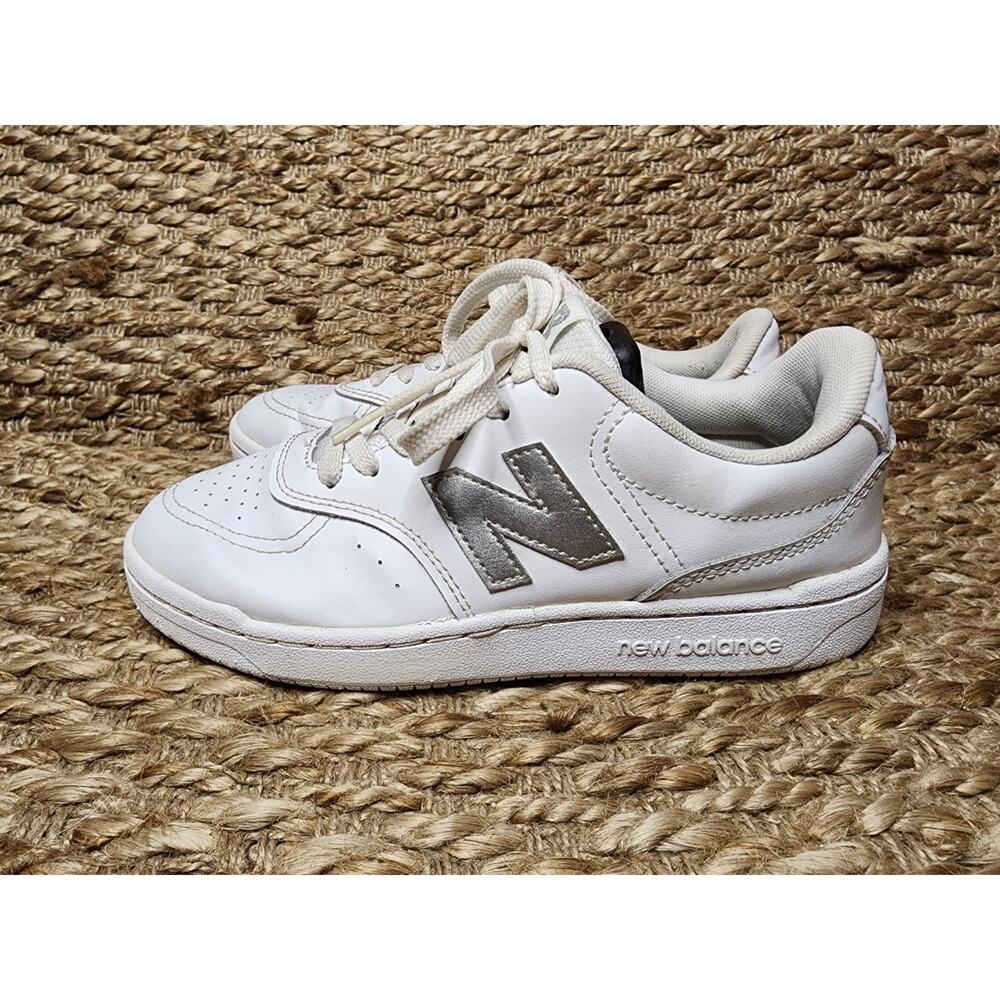 New Balance BB80 Athletic Sneaker Womens's 6.5 White Silver Leather Low Top